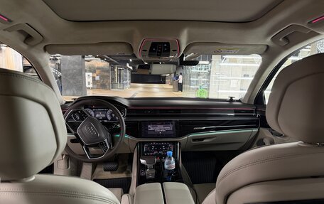 Audi A8, 2018 год, 5 500 000 рублей, 10 фотография