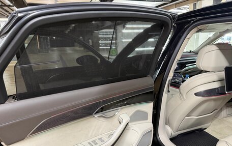 Audi A8, 2018 год, 5 500 000 рублей, 14 фотография