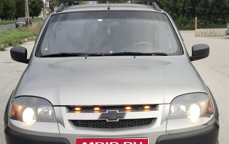 Chevrolet Niva I рестайлинг, 2010 год, 450 000 рублей, 1 фотография