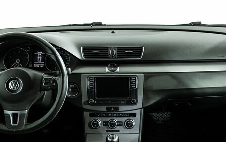Volkswagen Passat B7, 2012 год, 829 700 рублей, 14 фотография