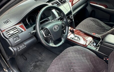 Toyota Camry, 2013 год, 1 120 000 рублей, 15 фотография