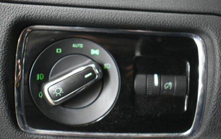 Skoda Superb III рестайлинг, 2013 год, 899 000 рублей, 14 фотография
