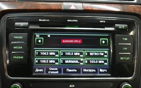 Skoda Superb III рестайлинг, 2013 год, 899 000 рублей, 15 фотография