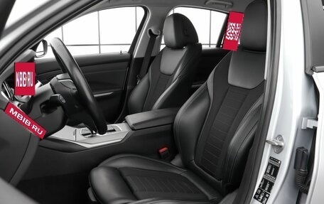 BMW 3 серия, 2019 год, 3 190 000 рублей, 9 фотография