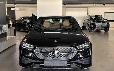 Mercedes-Benz E-Класс, 2026 год, 9 600 000 рублей, 3 фотография