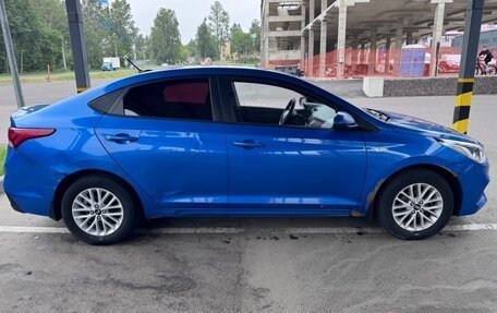 Hyundai Solaris II рестайлинг, 2018 год, 770 000 рублей, 4 фотография
