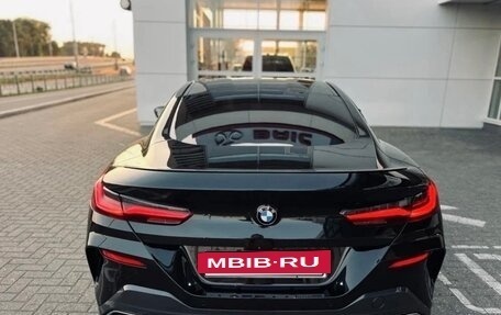 BMW 8 серия, 2019 год, 5 500 000 рублей, 9 фотография