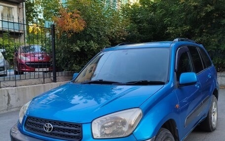 Toyota RAV4, 2003 год, 665 000 рублей, 4 фотография