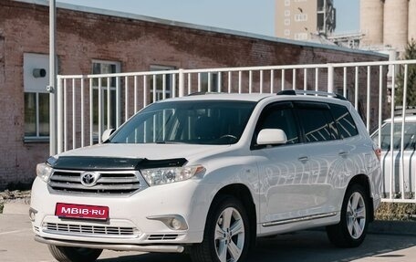 Toyota Highlander III, 2011 год, 1 770 000 рублей, 1 фотография
