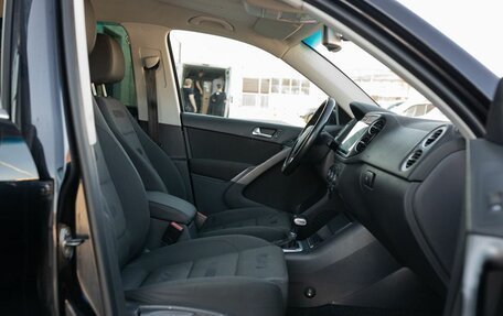 Volkswagen Tiguan I, 2009 год, 930 000 рублей, 18 фотография