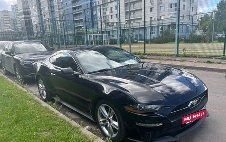 Ford Mustang VI рестайлинг, 2019 год, 3 250 000 рублей, 2 фотография