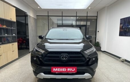 Toyota RAV4, 2025 год, 3 990 000 рублей, 2 фотография