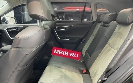 Toyota RAV4, 2025 год, 3 990 000 рублей, 8 фотография