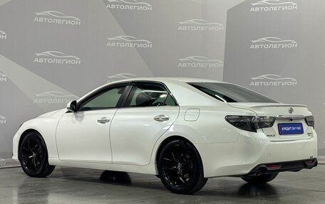 Toyota Mark X II, 2017 год, 2 600 000 рублей, 3 фотография