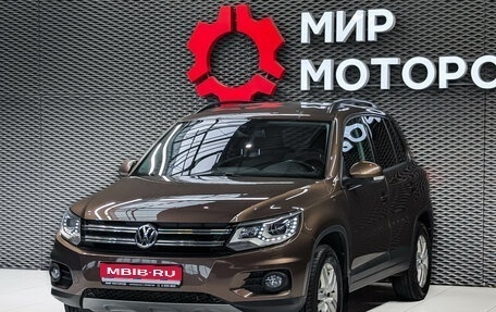 Volkswagen Tiguan I, 2015 год, 1 799 000 рублей, 1 фотография