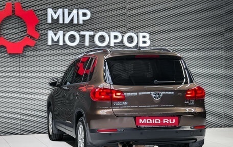 Volkswagen Tiguan I, 2015 год, 1 799 000 рублей, 6 фотография