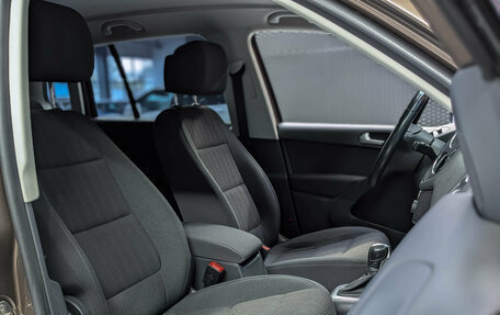 Volkswagen Tiguan I, 2015 год, 1 799 000 рублей, 29 фотография