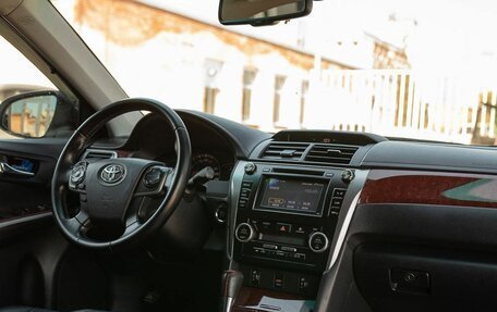 Toyota Camry, 2013 год, 1 600 000 рублей, 10 фотография