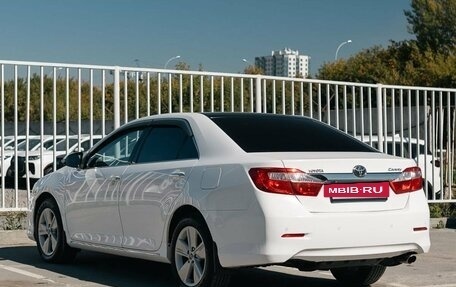 Toyota Camry, 2013 год, 1 600 000 рублей, 7 фотография