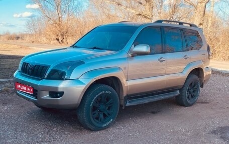 Toyota Land Cruiser Prado 120 рестайлинг, 2004 год, 1 399 000 рублей, 1 фотография