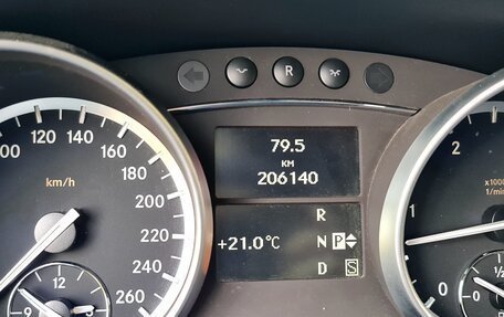 Mercedes-Benz GL-Класс, 2012 год, 1 900 000 рублей, 10 фотография