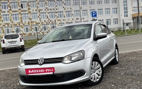 Volkswagen Polo VI (EU Market), 2011 год, 520 000 рублей, 3 фотография