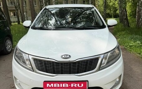 KIA Rio III рестайлинг, 2014 год, 800 000 рублей, 1 фотография