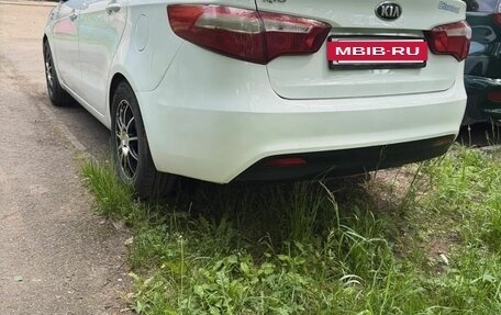 KIA Rio III рестайлинг, 2014 год, 800 000 рублей, 3 фотография