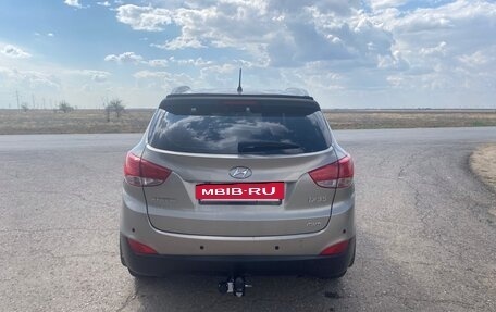 Hyundai ix35 I рестайлинг, 2011 год, 1 300 000 рублей, 7 фотография