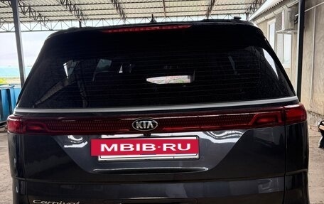 KIA Carnival, 2021 год, 3 350 000 рублей, 4 фотография