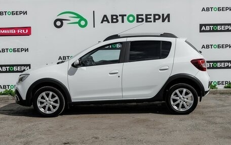 Renault Sandero II рестайлинг, 2019 год, 1 000 000 рублей, 2 фотография