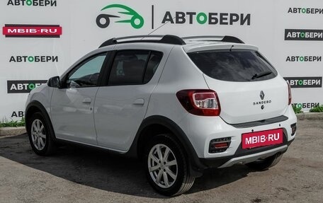Renault Sandero II рестайлинг, 2019 год, 1 000 000 рублей, 8 фотография