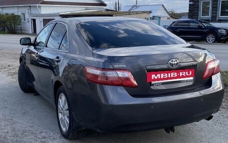 Toyota Camry, 2008 год, 890 000 рублей, 3 фотография