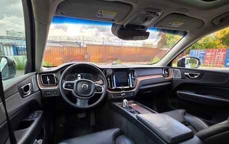 Volvo XC60 II, 2018 год, 4 110 000 рублей, 6 фотография