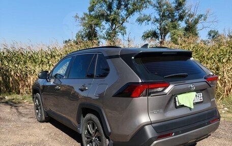 Toyota RAV4, 2024 год, 3 600 000 рублей, 1 фотография
