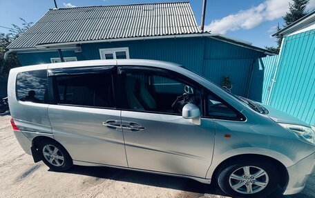 Honda Stepwgn III, 2008 год, 1 050 000 рублей, 3 фотография