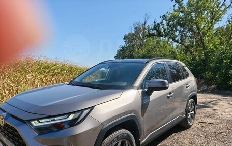 Toyota RAV4, 2024 год, 3 600 000 рублей, 8 фотография