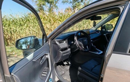 Toyota RAV4, 2024 год, 3 600 000 рублей, 10 фотография