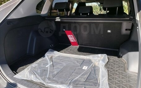 Toyota RAV4, 2024 год, 3 600 000 рублей, 2 фотография