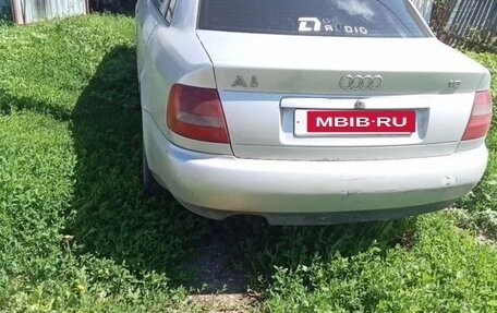 Audi A4, 1996 год, 300 000 рублей, 2 фотография