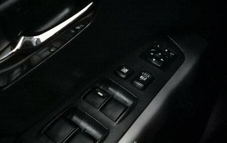 Mitsubishi Outlander III рестайлинг 3, 2008 год, 920 000 рублей, 11 фотография