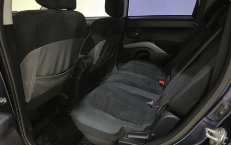 Mitsubishi Outlander III рестайлинг 3, 2008 год, 920 000 рублей, 18 фотография