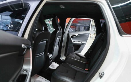 Volvo XC60 II, 2017 год, 1 850 000 рублей, 6 фотография
