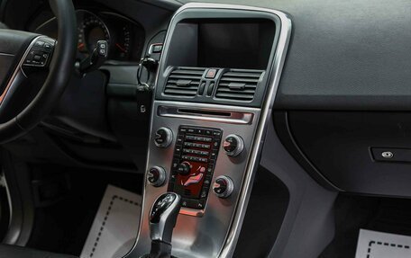 Volvo XC60 II, 2017 год, 1 850 000 рублей, 10 фотография