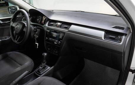 Skoda Rapid I, 2019 год, 1 150 000 рублей, 15 фотография