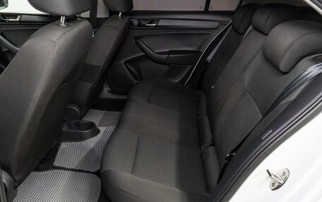 Skoda Rapid I, 2019 год, 1 150 000 рублей, 14 фотография