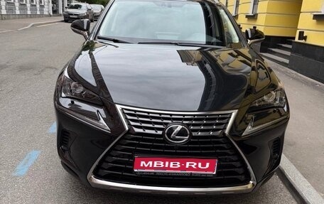 Lexus NX I, 2021 год, 4 300 000 рублей, 1 фотография