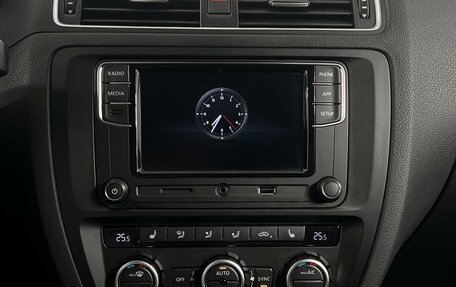 Volkswagen Jetta VI, 2013 год, 1 043 300 рублей, 17 фотография