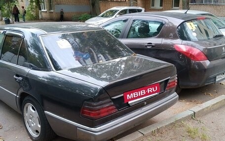 Mercedes-Benz E-Класс, 1992 год, 450 000 рублей, 19 фотография