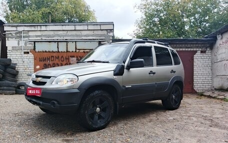 Chevrolet Niva I рестайлинг, 2013 год, 650 000 рублей, 1 фотография